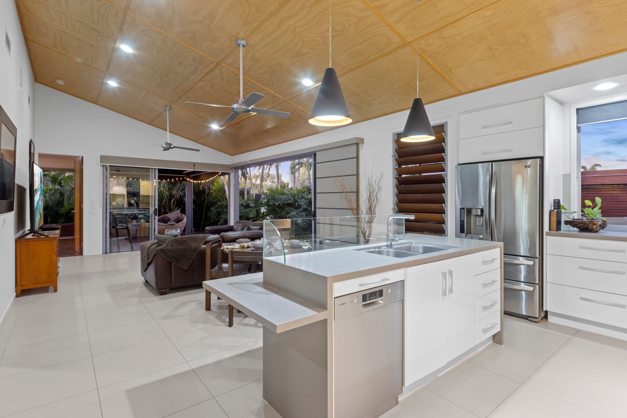 24 Foreshore Court, Dicky Beach QLD 4551, Dicky Beach - Thumbnail 8