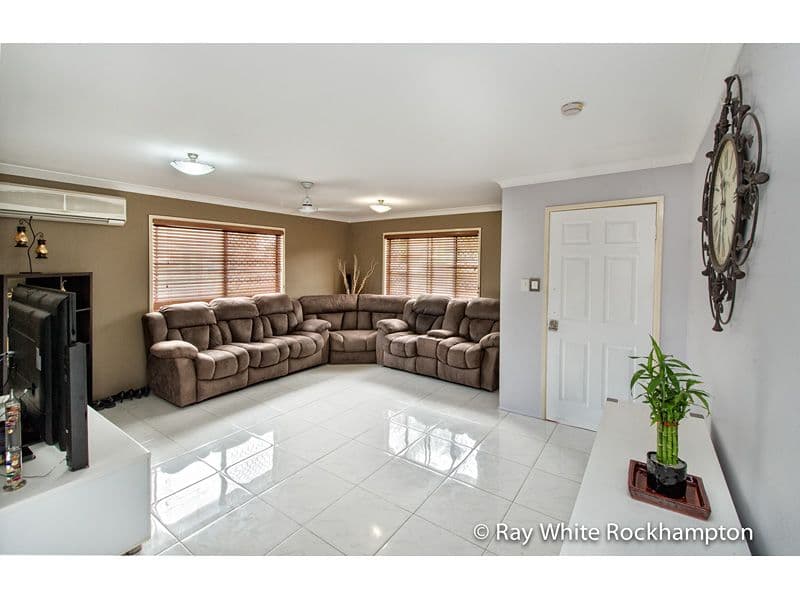 23 Barrett Street, NORMAN GARDENS QLD 4701, Norman Gardens - Thumbnail 4