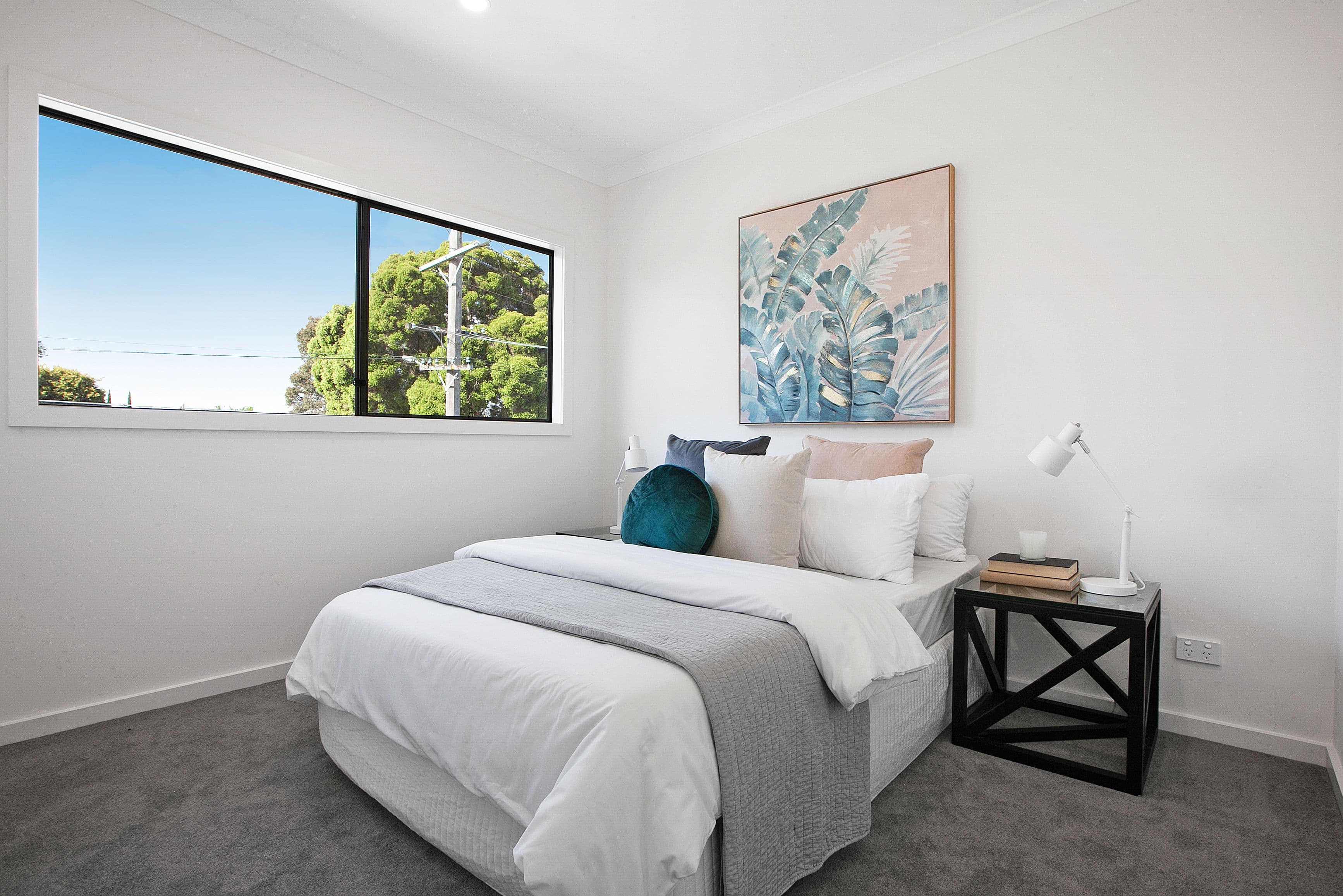 11 Lloyd Avenue, Reservoir VIC 3073, Reservoir - Thumbnail 7