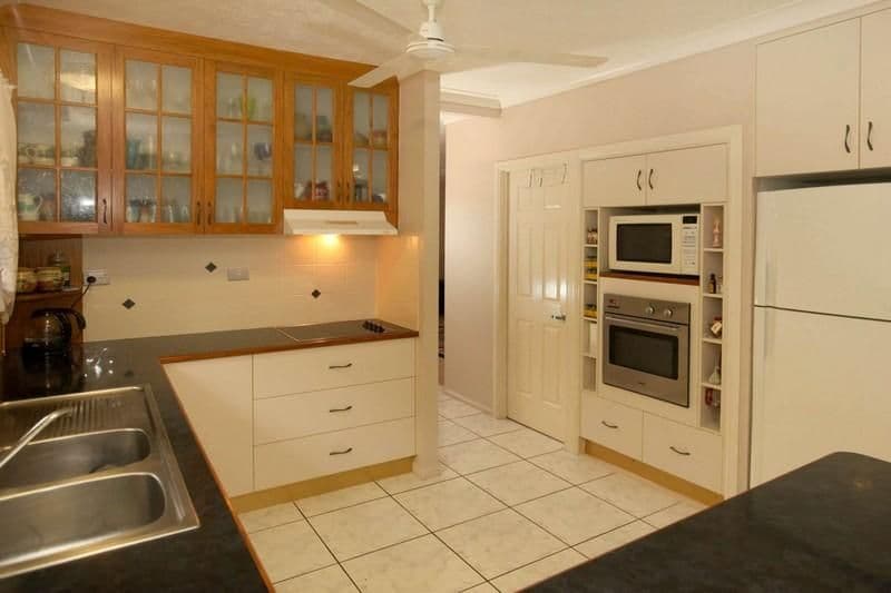 72 Rangewood Drive, RANGEWOOD QLD 4817, Rangewood - Thumbnail 2