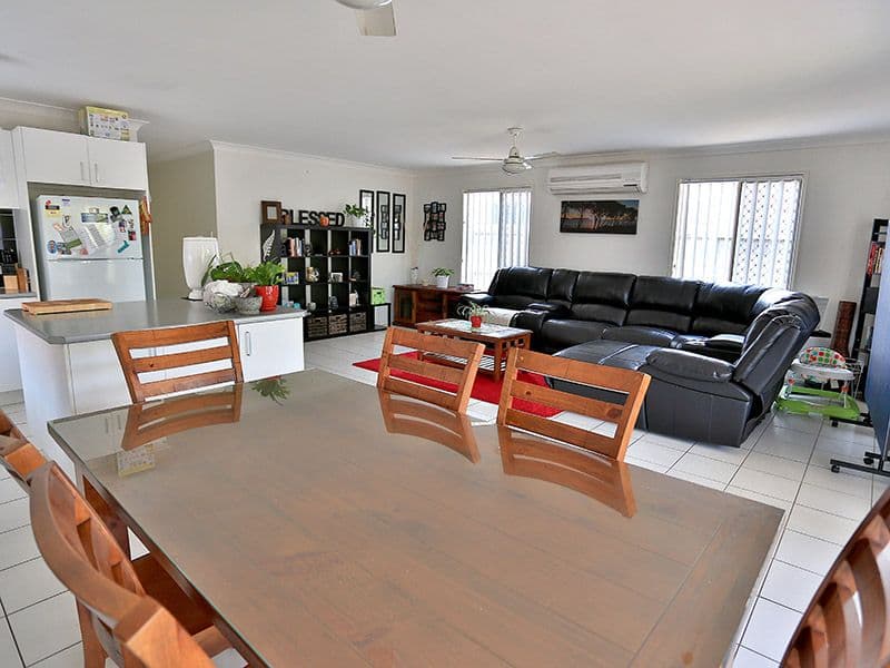 33 Griffen Place, Crestmead QLD 4132, Crestmead - Thumbnail 2