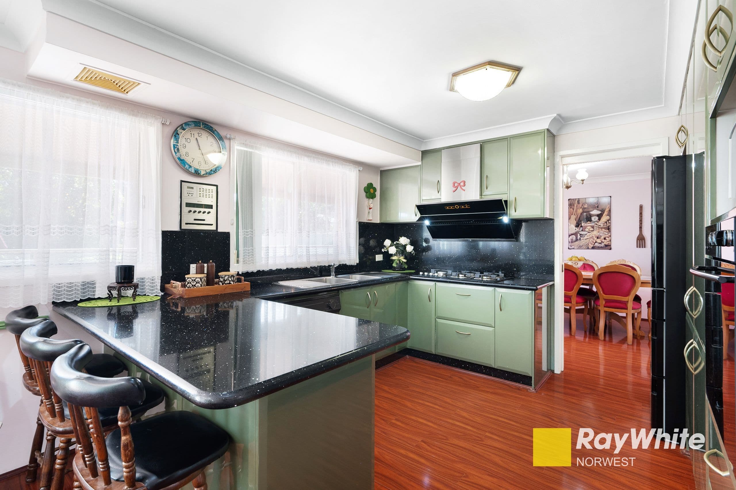 29 Brokenwood Place, Baulkham Hills NSW 2153, Baulkham Hills - Thumbnail 5