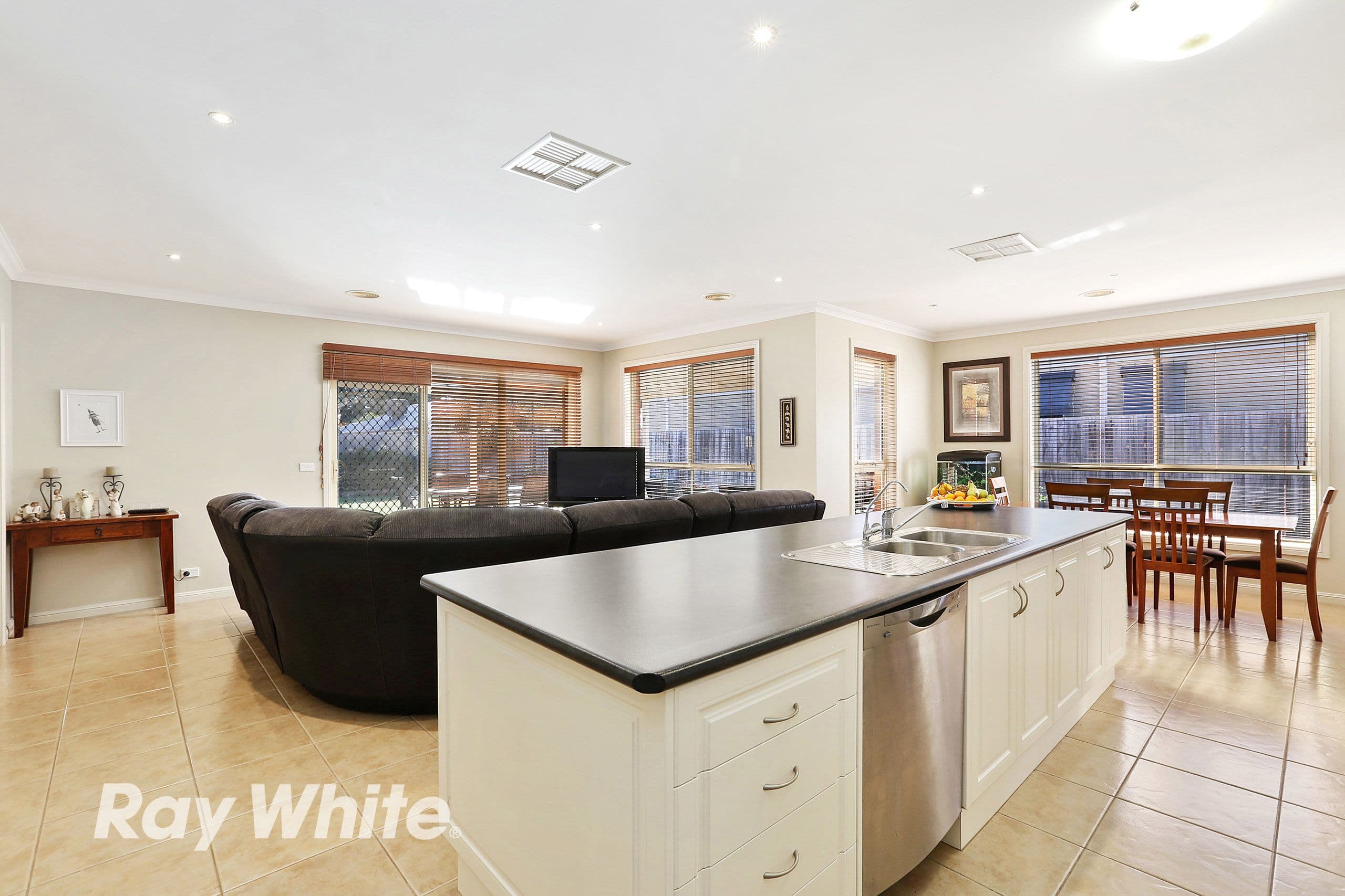 4 Judith Court, Lara VIC 3212, Lara - Thumbnail 3