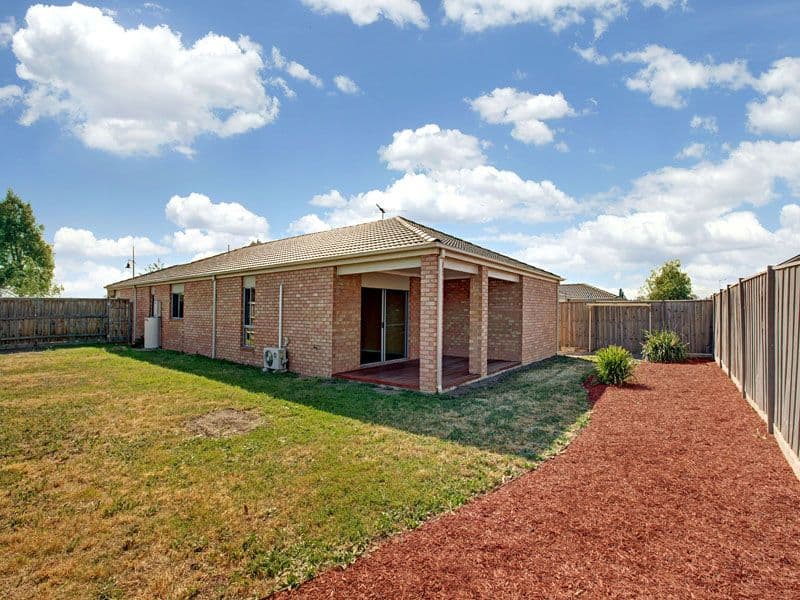 2 Ducal Parkway, MERNDA VIC 3754, Mernda - Thumbnail 3