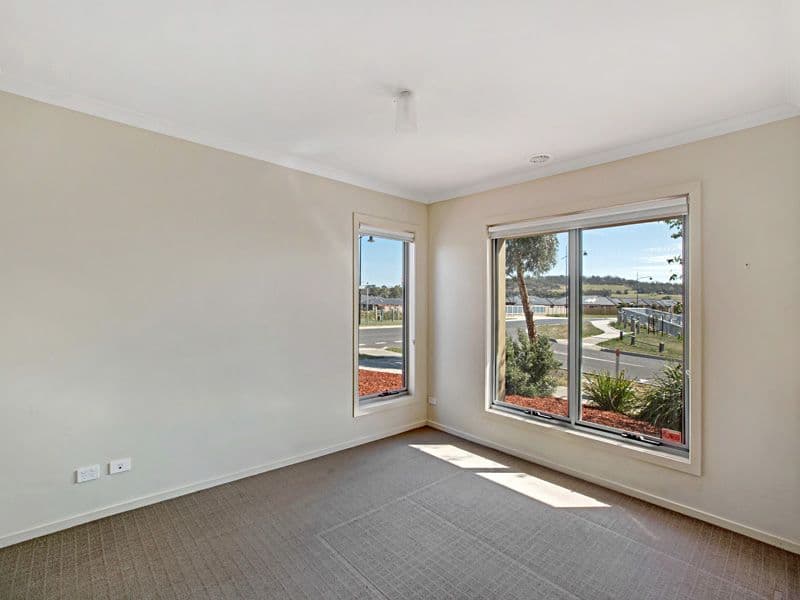 2 Ducal Parkway, MERNDA VIC 3754, Mernda - Thumbnail 6