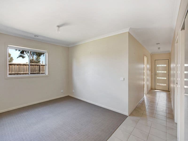 2 Ducal Parkway, MERNDA VIC 3754, Mernda - Thumbnail 7