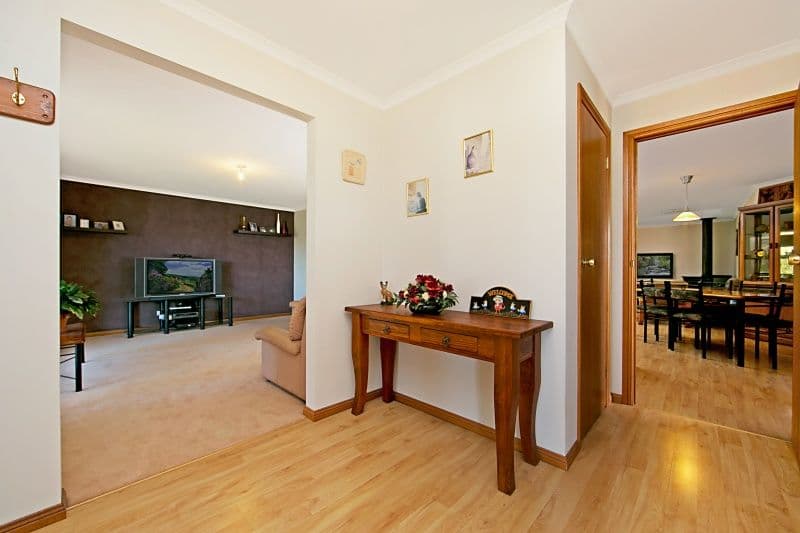 4 Horseshoe Drive, ROSEWORTHY SA 5371, Roseworthy - Thumbnail 3