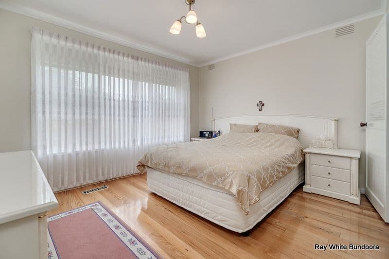 9 Lennox Crescent, BUNDOORA VIC 3083, Bundoora - Thumbnail 6