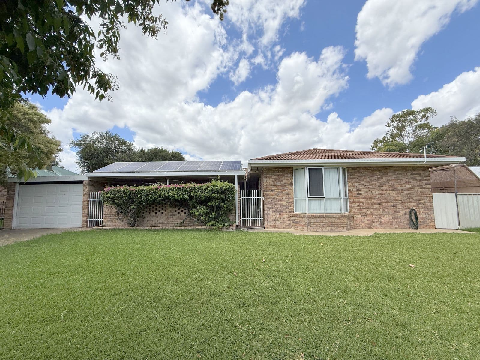 27 Maple Avenue, Moree NSW 2400, Moree - Image 1