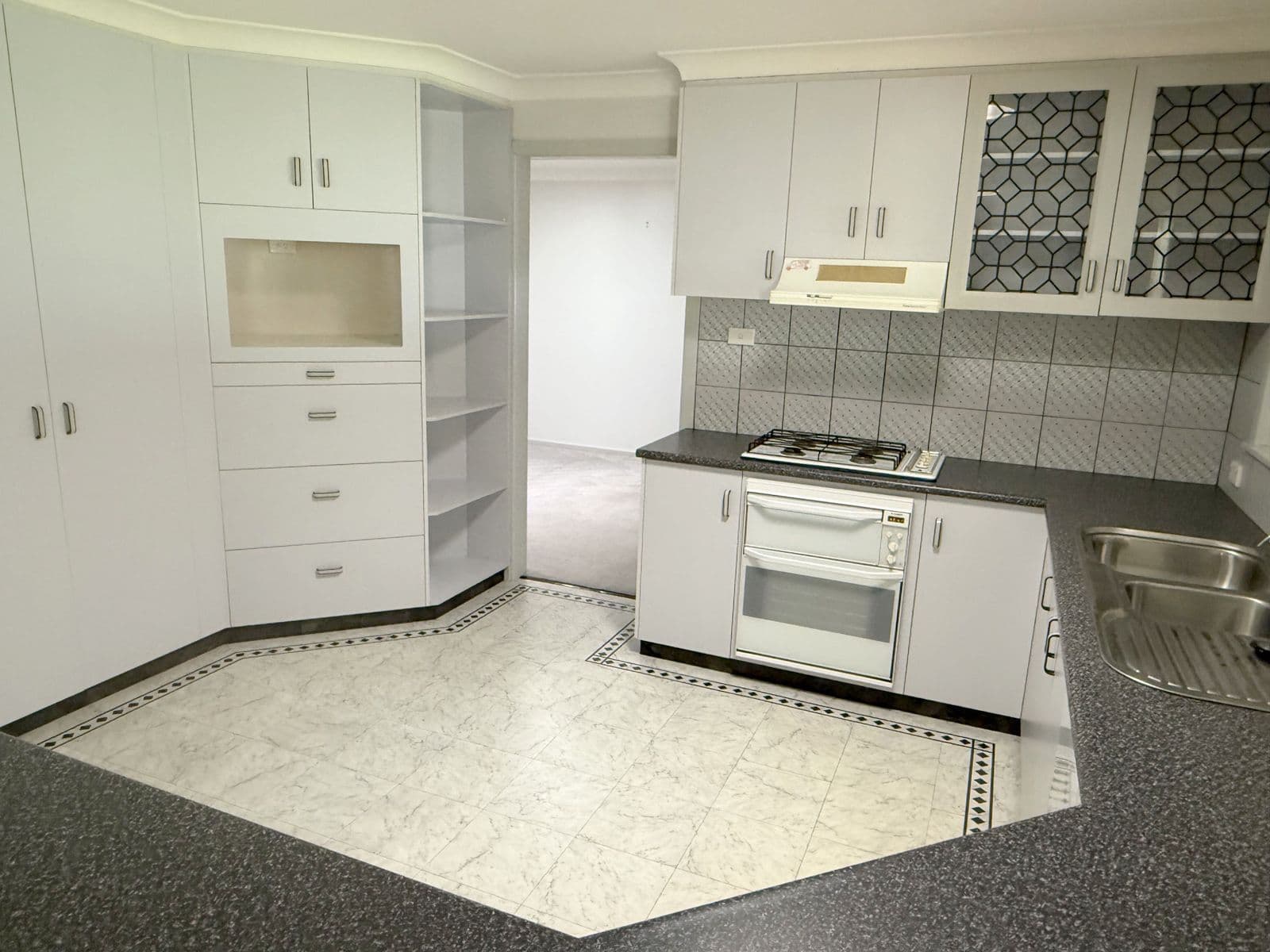 27 Maple Avenue, Moree NSW 2400, Moree - Thumbnail 5