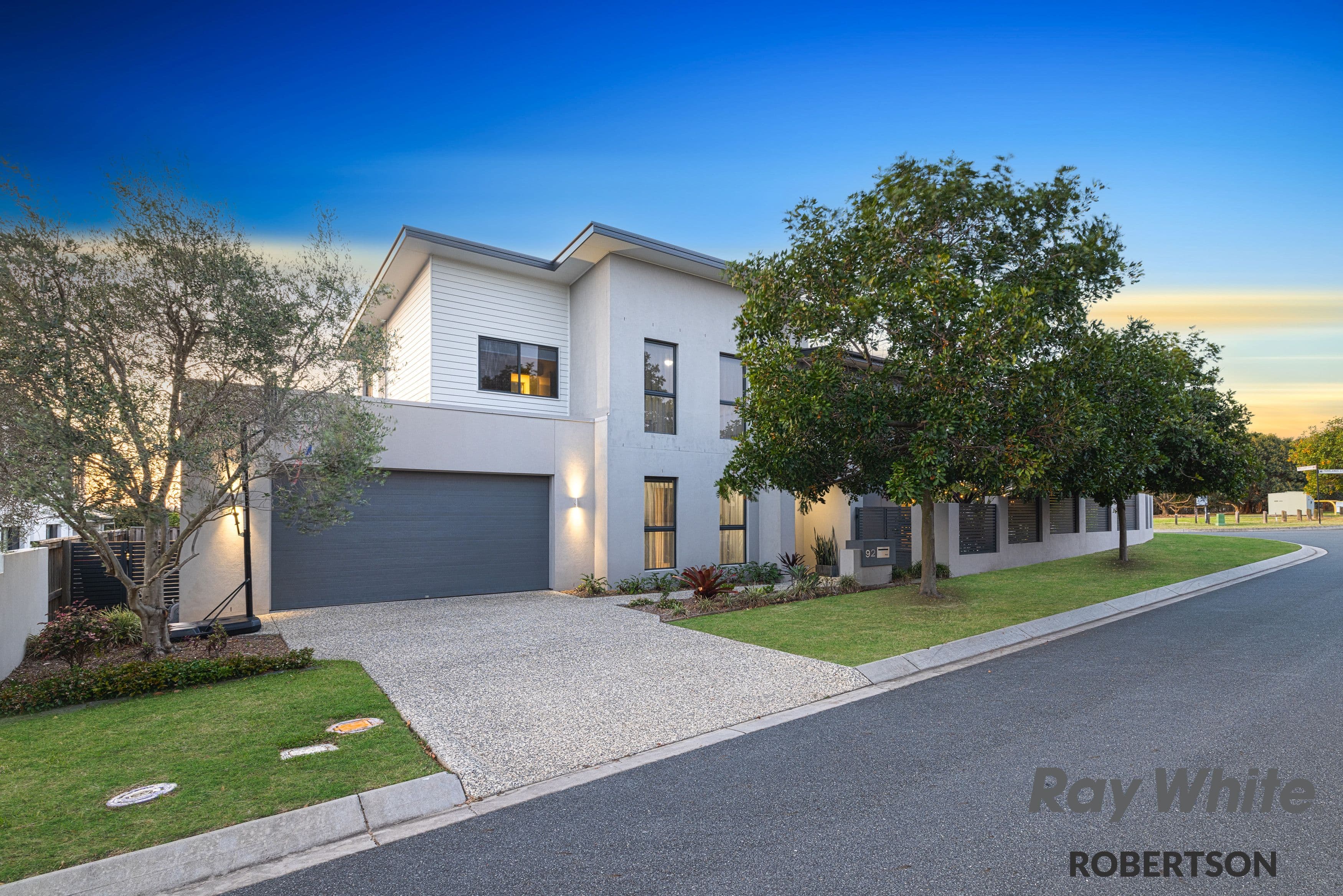 92 Parklands Circuit, Rochedale QLD 4123, Rochedale - Thumbnail 2