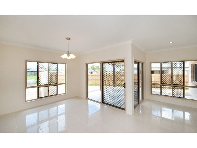 3 Primrose Avenue, NORMAN GARDENS QLD 4701, Norman Gardens - Thumbnail 3