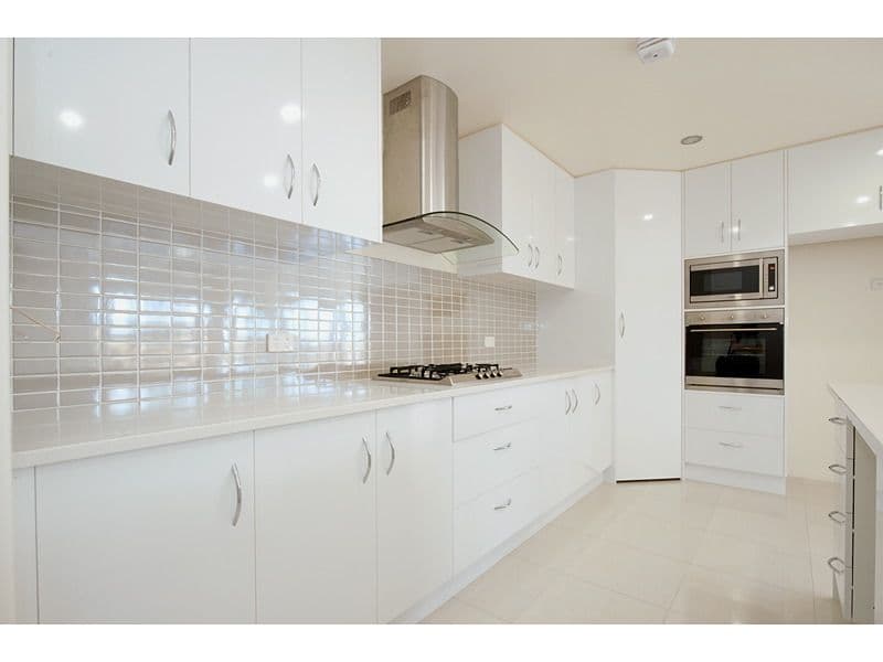 3 Primrose Avenue, NORMAN GARDENS QLD 4701, Norman Gardens - Thumbnail 8