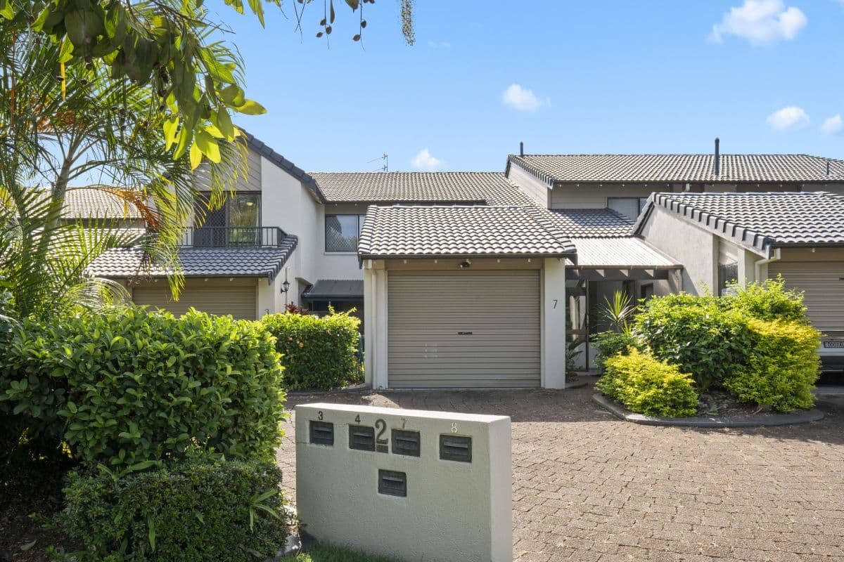 2 Dunlop Court, Mermaid Waters QLD 4218, Mermaid Waters - Image 1