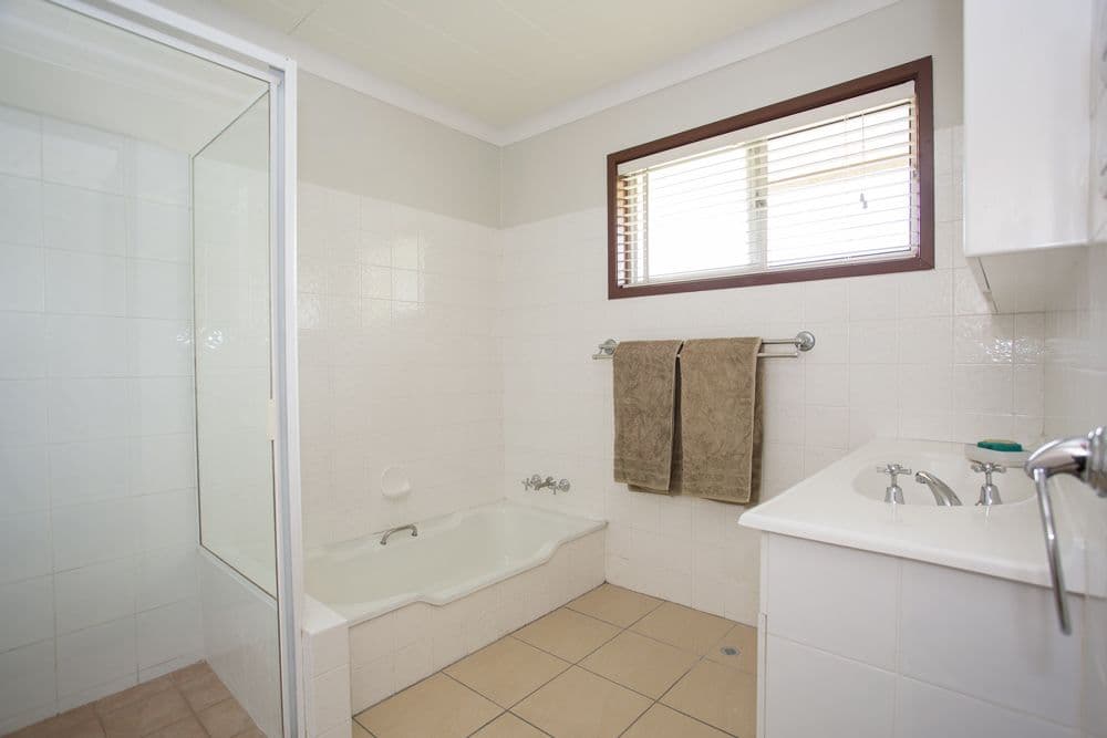 2 Moresby Street, MOOROOKA QLD 4105, Moorooka - Thumbnail 7