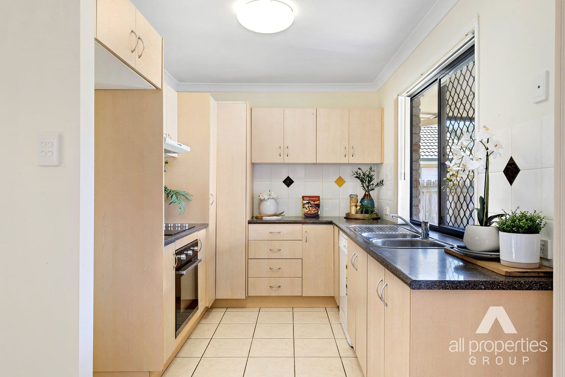 6 Pidgeon Boulevard, Crestmead QLD 4132, Crestmead - Thumbnail 3