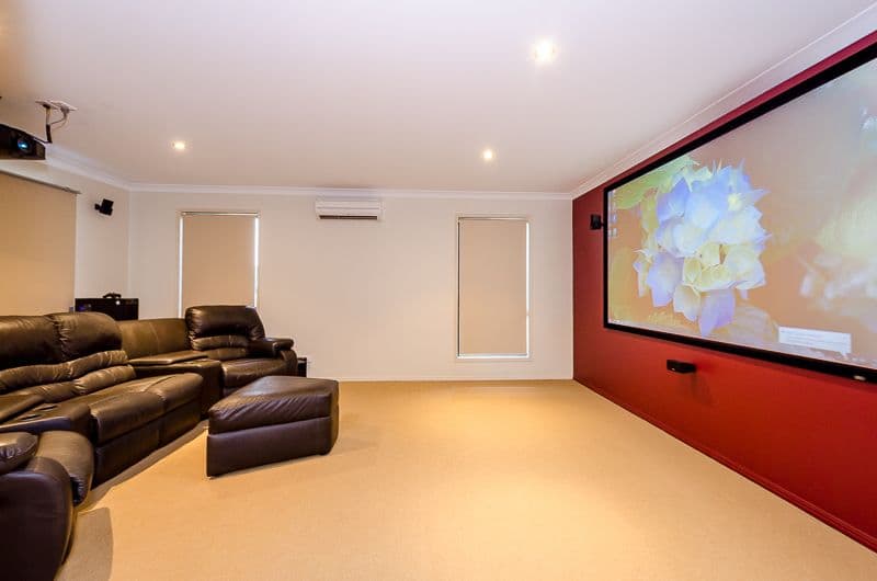 15 Leslie Street, Clinton QLD 4680, Clinton - Thumbnail 5