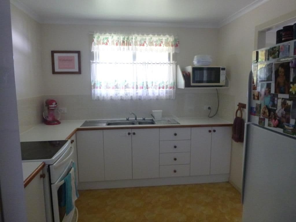 21 Hillcrest Avenue, MARYBOROUGH QLD 4650, Maryborough - Thumbnail 4