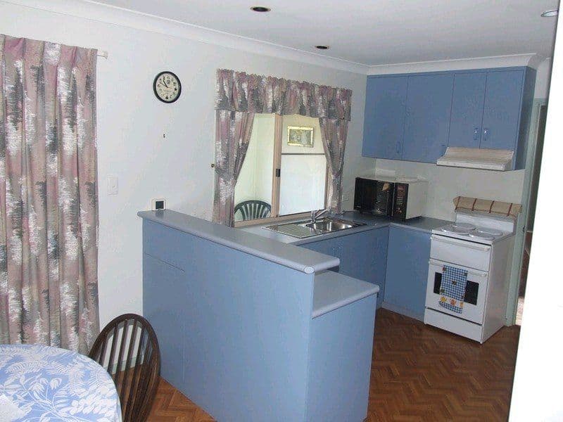 13 Charles Street, CROWS NEST QLD 4355, Crows Nest - Thumbnail 2