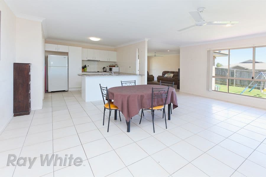 8 Shangrila Crescent, SPRINGFIELD LAKES QLD 4300, Springfield Lakes - Thumbnail 4