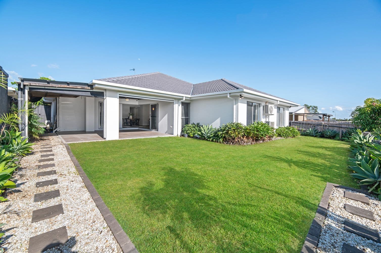 6 John Crescent, Pimpama QLD 4209, Pimpama - Thumbnail 2
