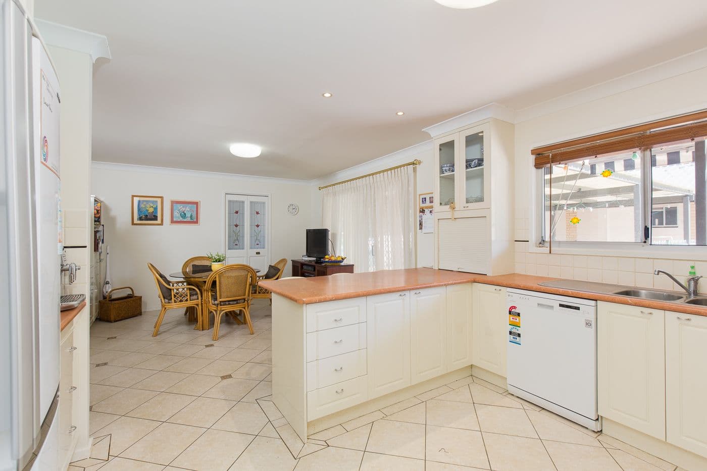 151 Samuel Street, Camp Hill QLD 4152, Camp Hill - Thumbnail 5