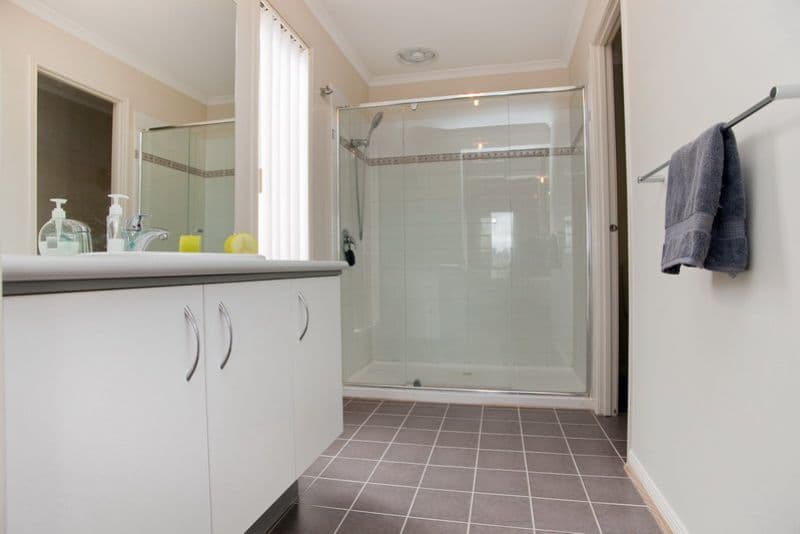 2 Spike Close, SOUTH MORANG VIC 3752, South Morang - Thumbnail 7