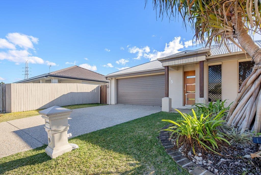15 Riveroak Way, SIPPY DOWNS QLD 4556, Sippy Downs - Thumbnail 2