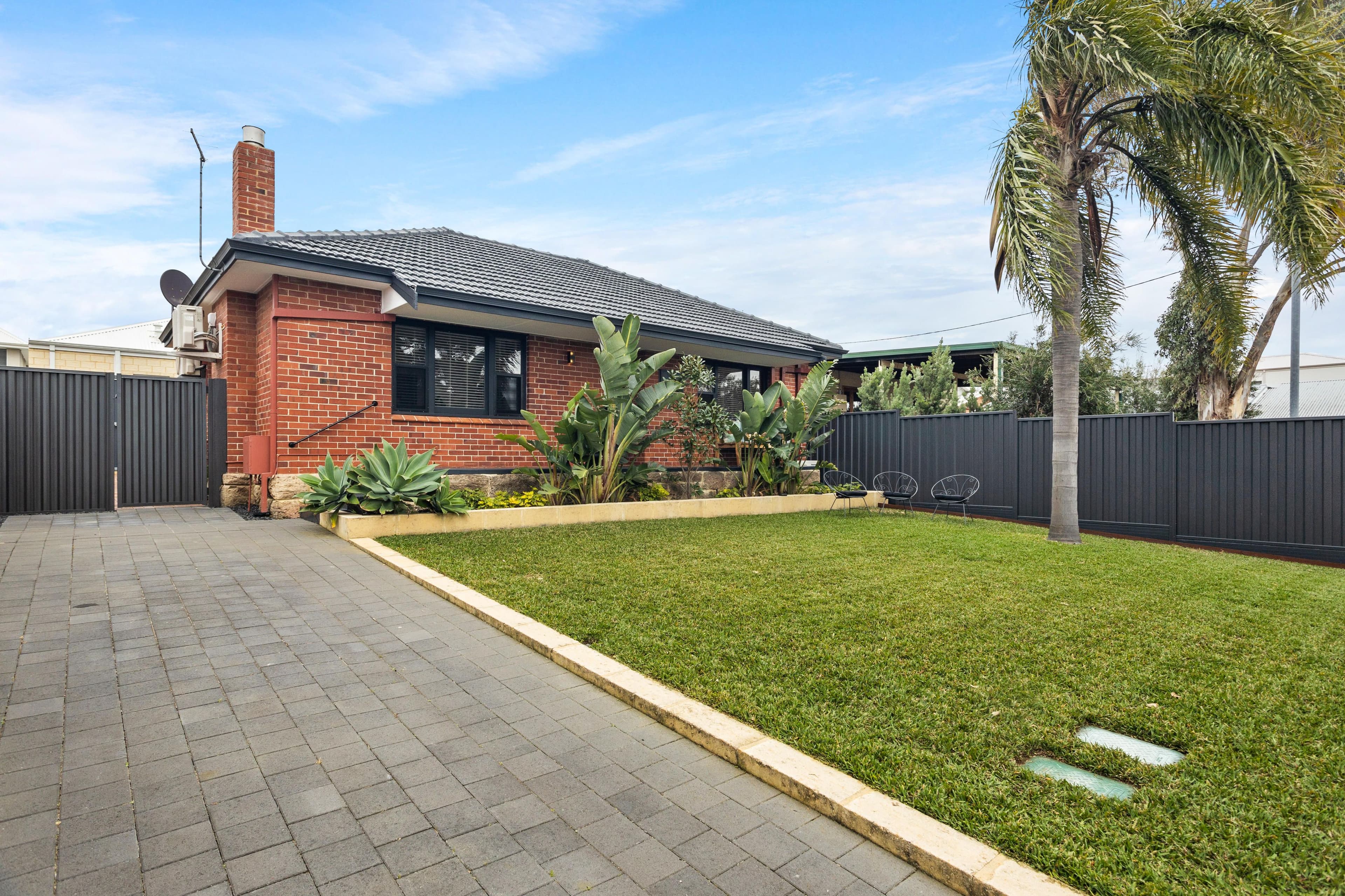 145 Wilding Street, Doubleview WA 6018, Doubleview - Thumbnail 2