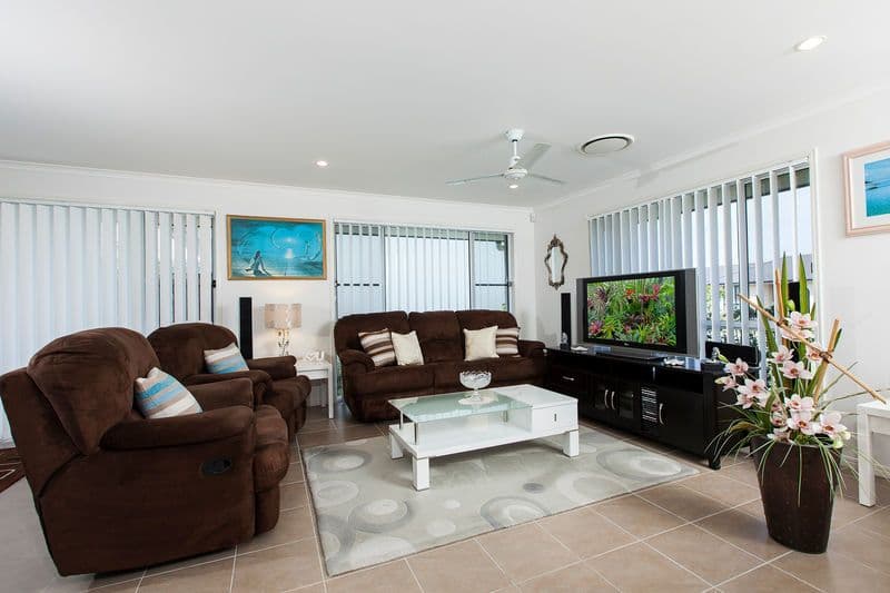 6 Tolman Street, SIPPY DOWNS QLD 4556, Sippy Downs - Thumbnail 3