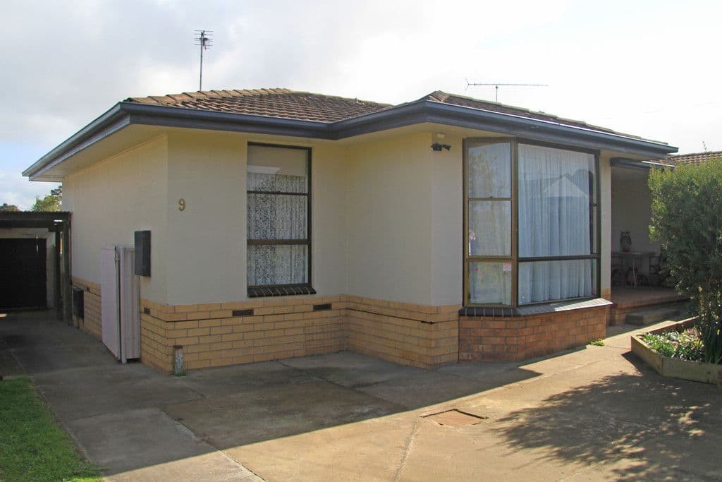 9 Hayes Crescent, Mount Gambier SA 5290, Mount Gambier - Image 1
