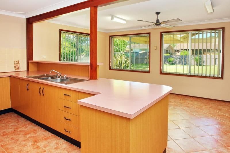 38 Salisbury Drive, NOWRA NSW 2541, Nowra - Thumbnail 3