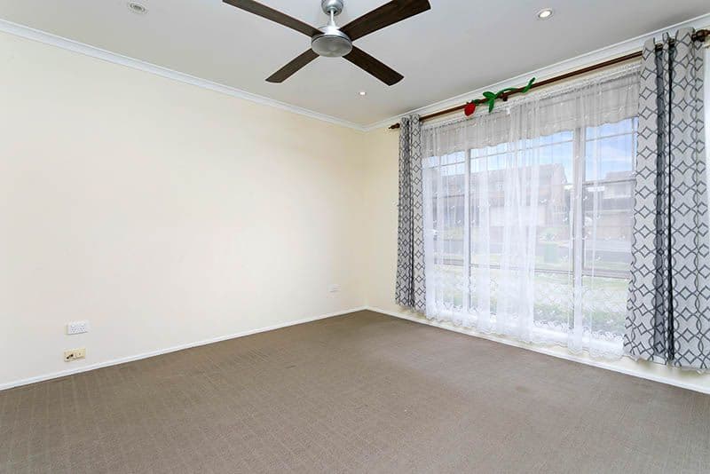 65 Parklands Drive, Shellharbour - Thumbnail 6