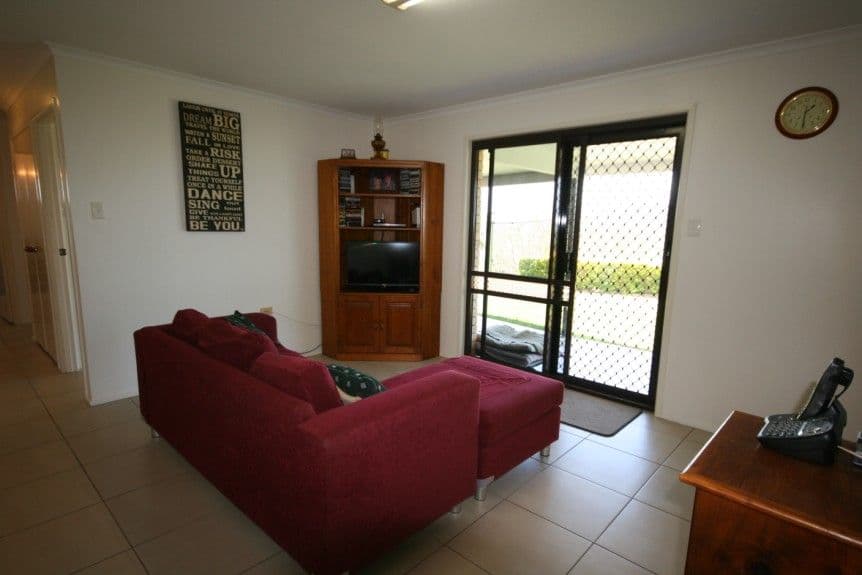 15 Cilla Hill Court, SARINA BEACH QLD 4737, Sarina Beach - Thumbnail 6