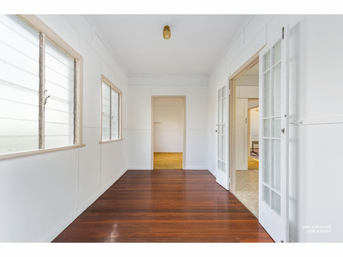 4 Harrow Street, West Rockhampton QLD, West Rockhampton - Thumbnail 2
