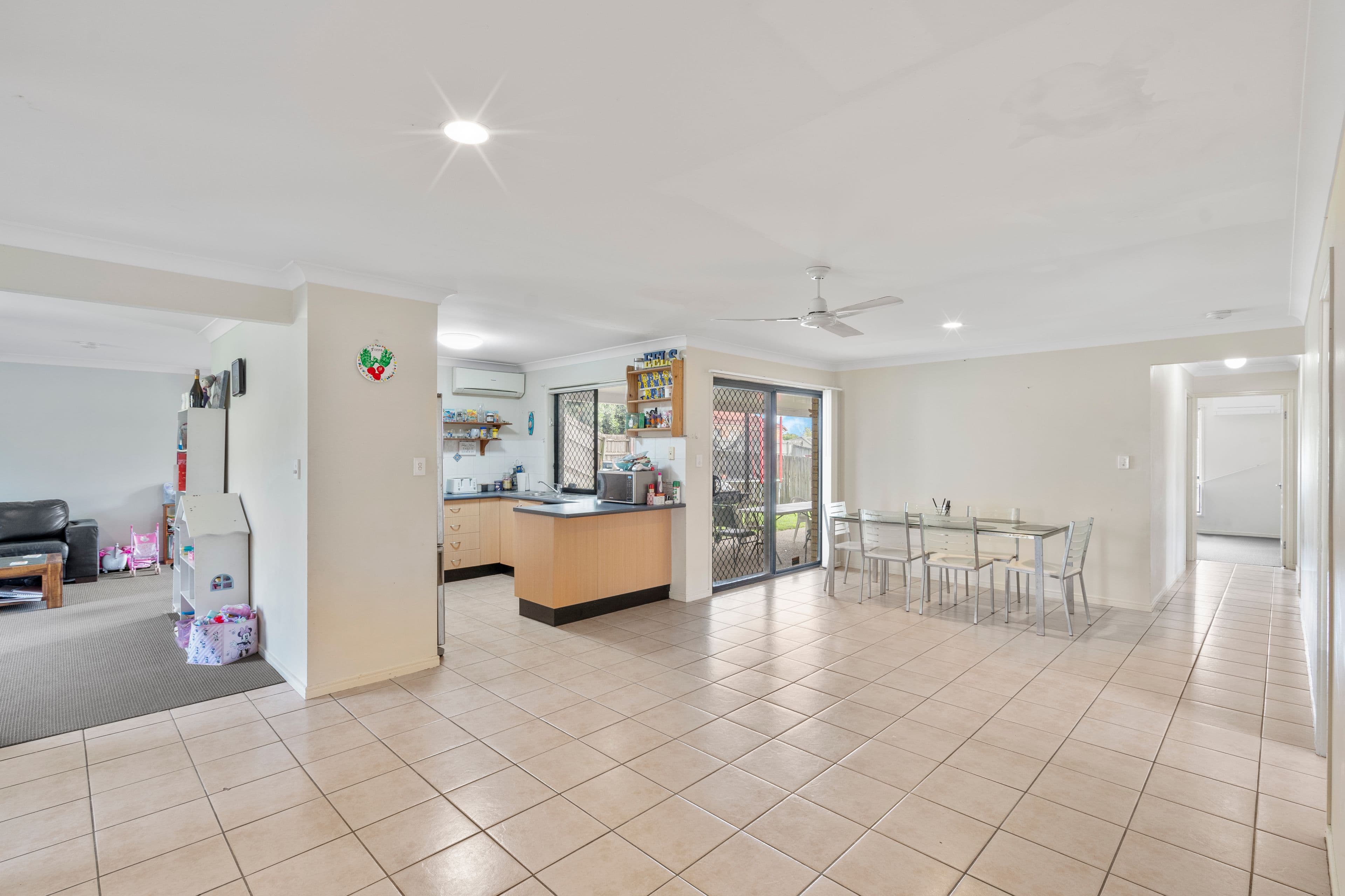 28 Berrigan Street, Redbank Plains QLD 4301, Redbank Plains - Thumbnail 4