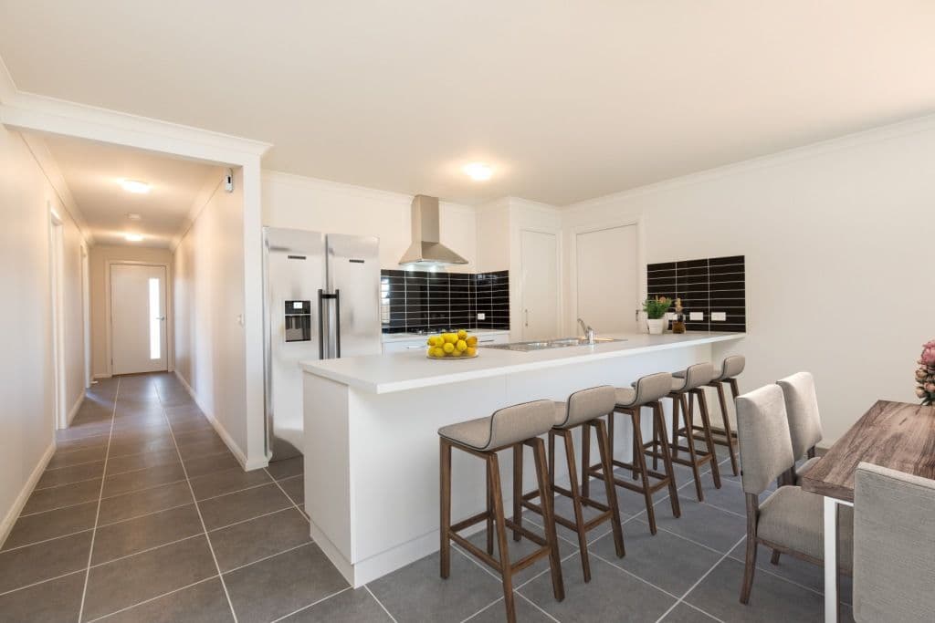 86 Ellswood Crescent, Mildura VIC 3500, Mildura - Thumbnail 2