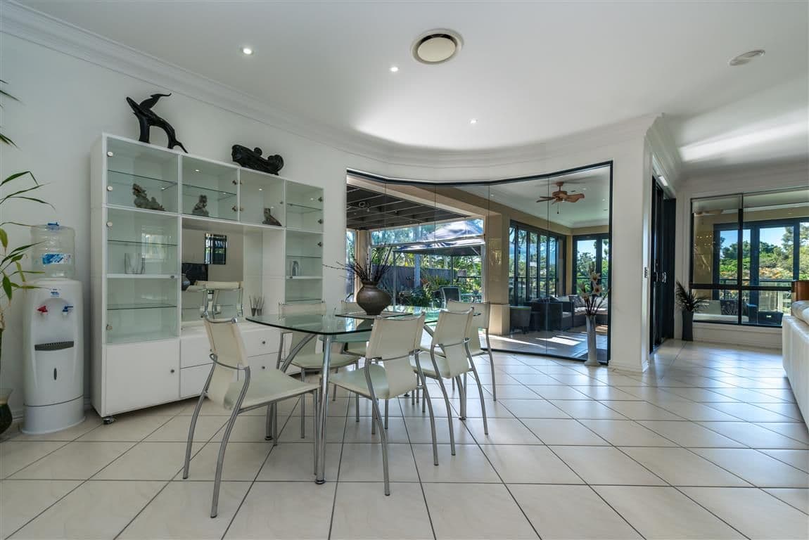 4 River Cove Place, HELENSVALE QLD 4212, Helensvale - Thumbnail 7