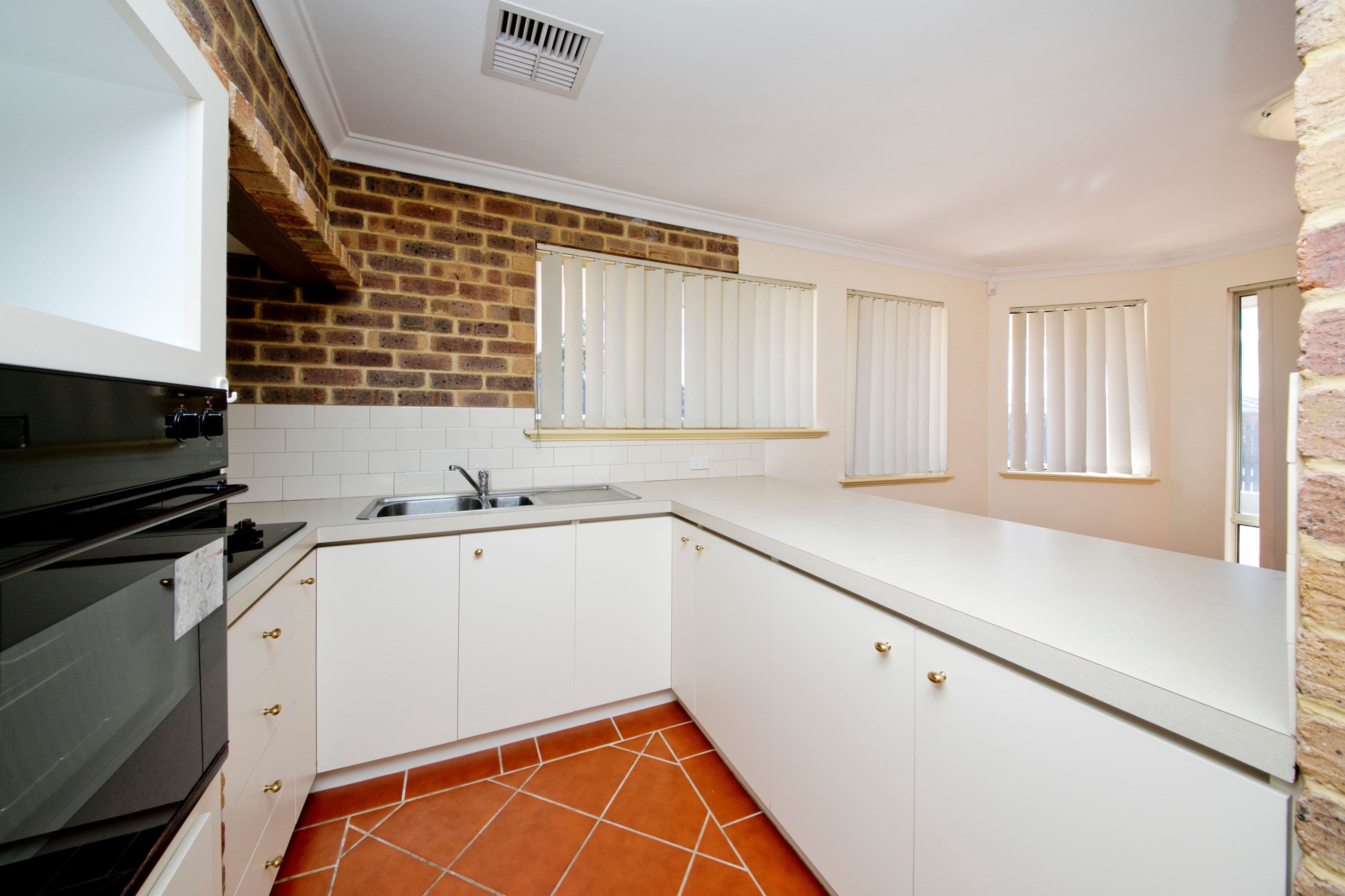 20 Conto Avenue, Dianella WA 6059, Dianella - Thumbnail 2