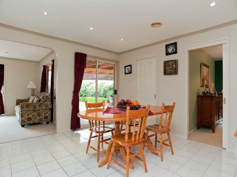 32 Gillwell Road, LALOR VIC 3075, Lalor - Thumbnail 5