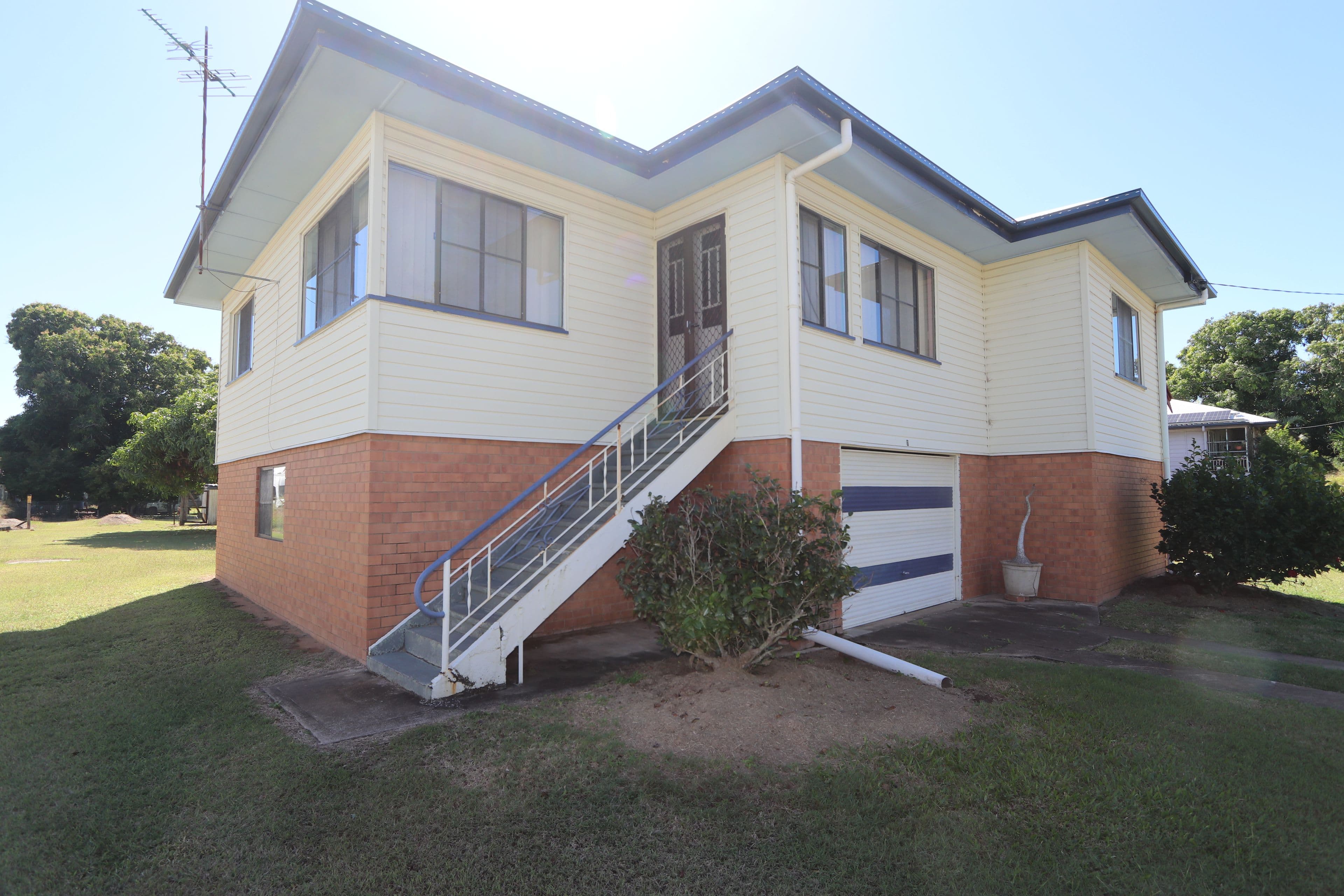 7 Medcraf Street, Park Avenue QLD 4701, Park Avenue - Thumbnail 2