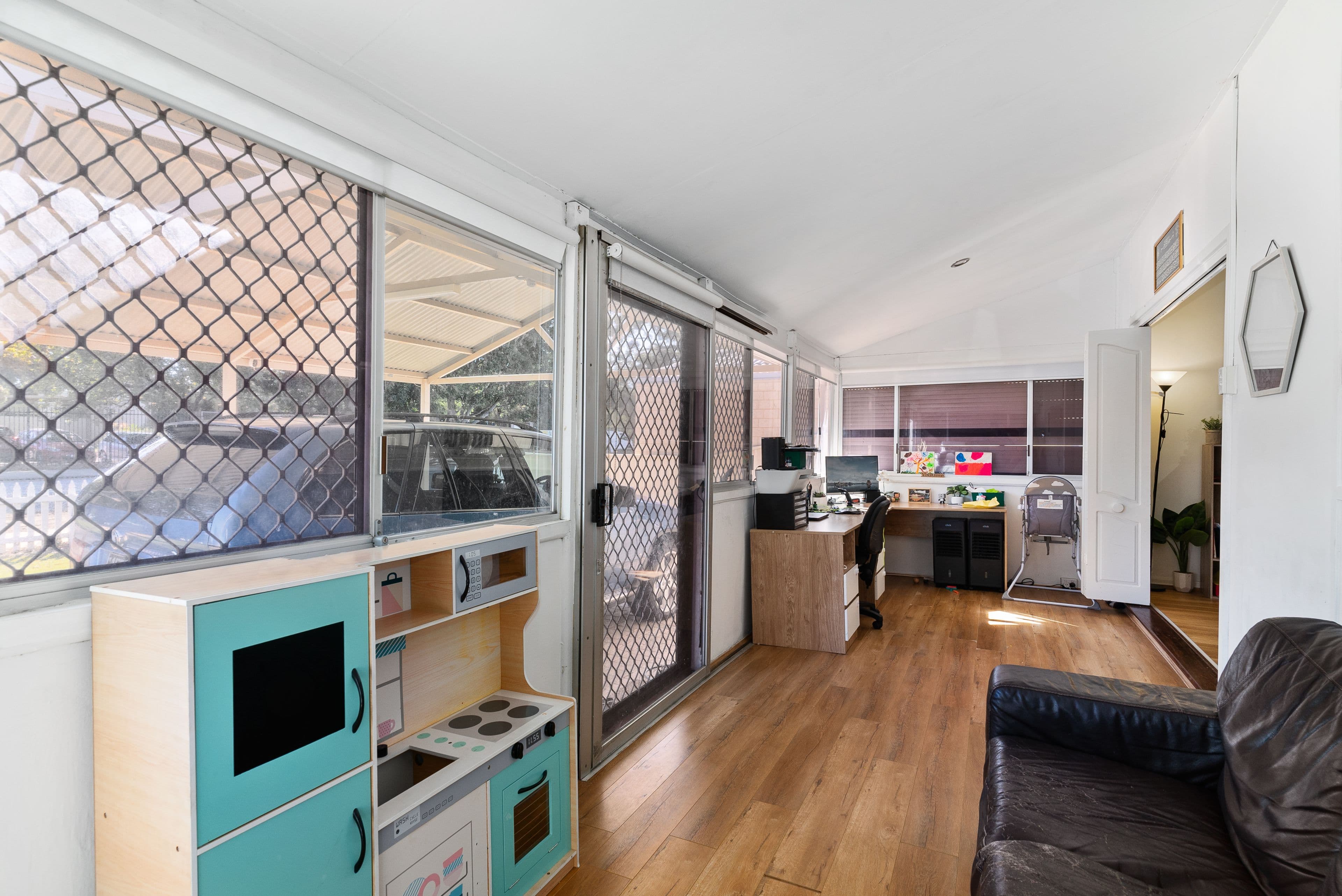16 Hedley Street, Bentley WA 6102, Bentley - Thumbnail 3