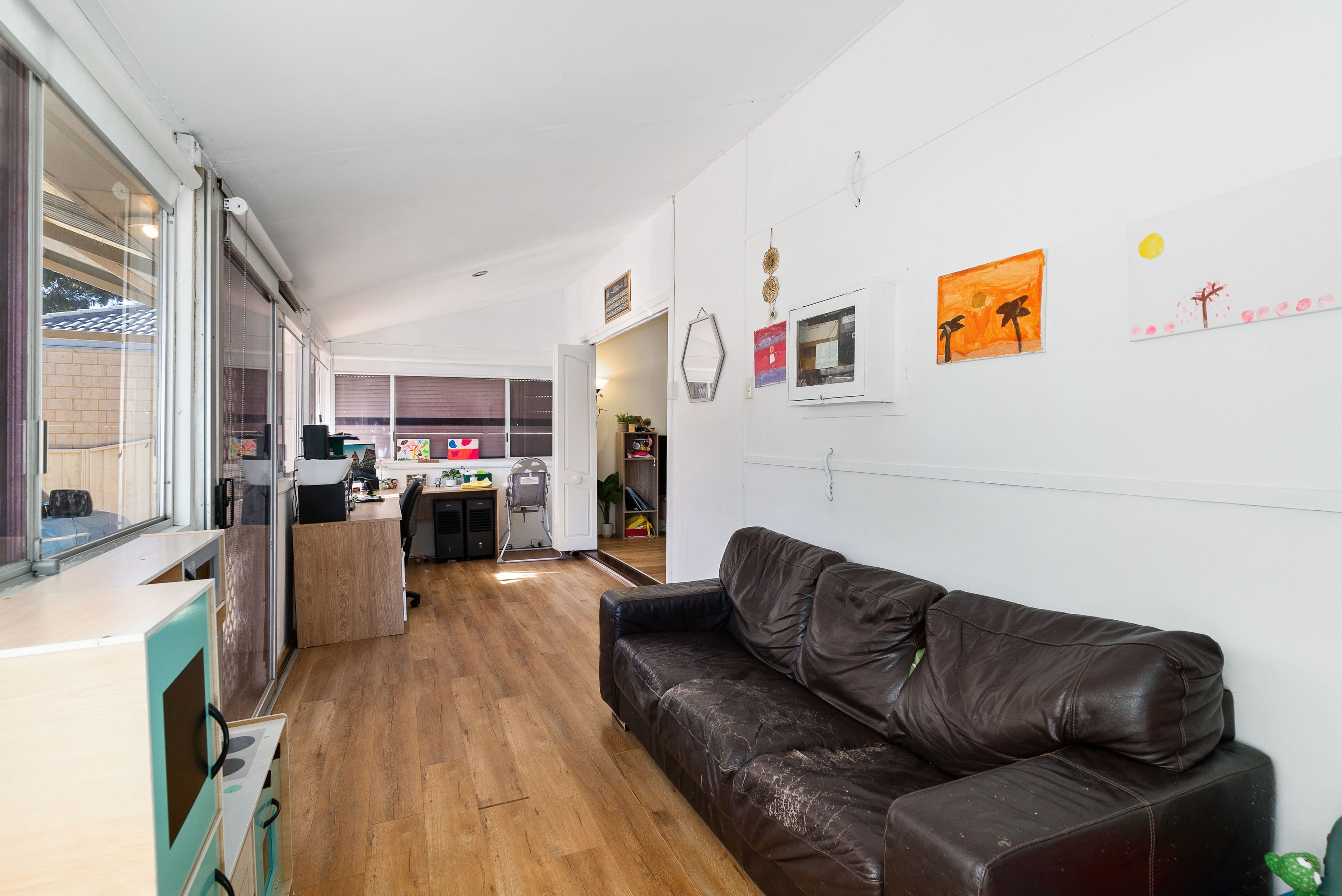 16 Hedley Street, Bentley WA 6102, Bentley - Thumbnail 4