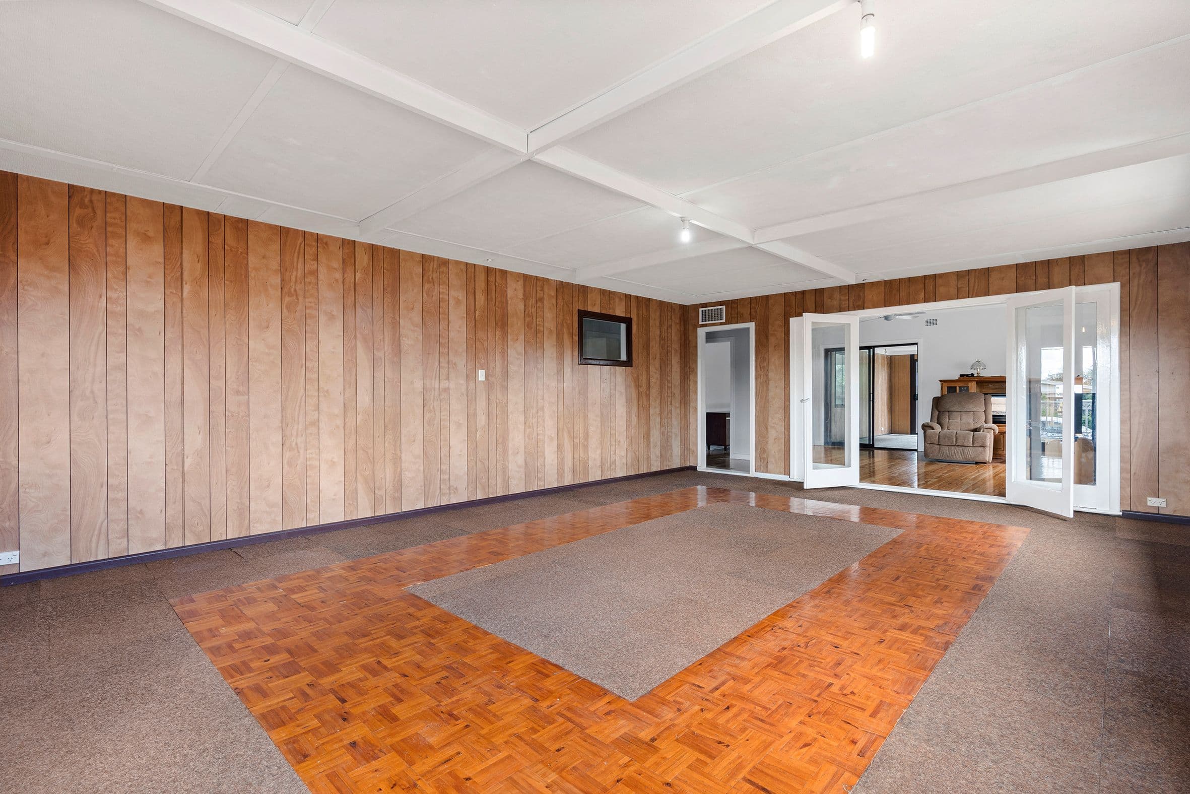 4 Davies Road, Seven Hills NSW 2147, Seven Hills - Thumbnail 5