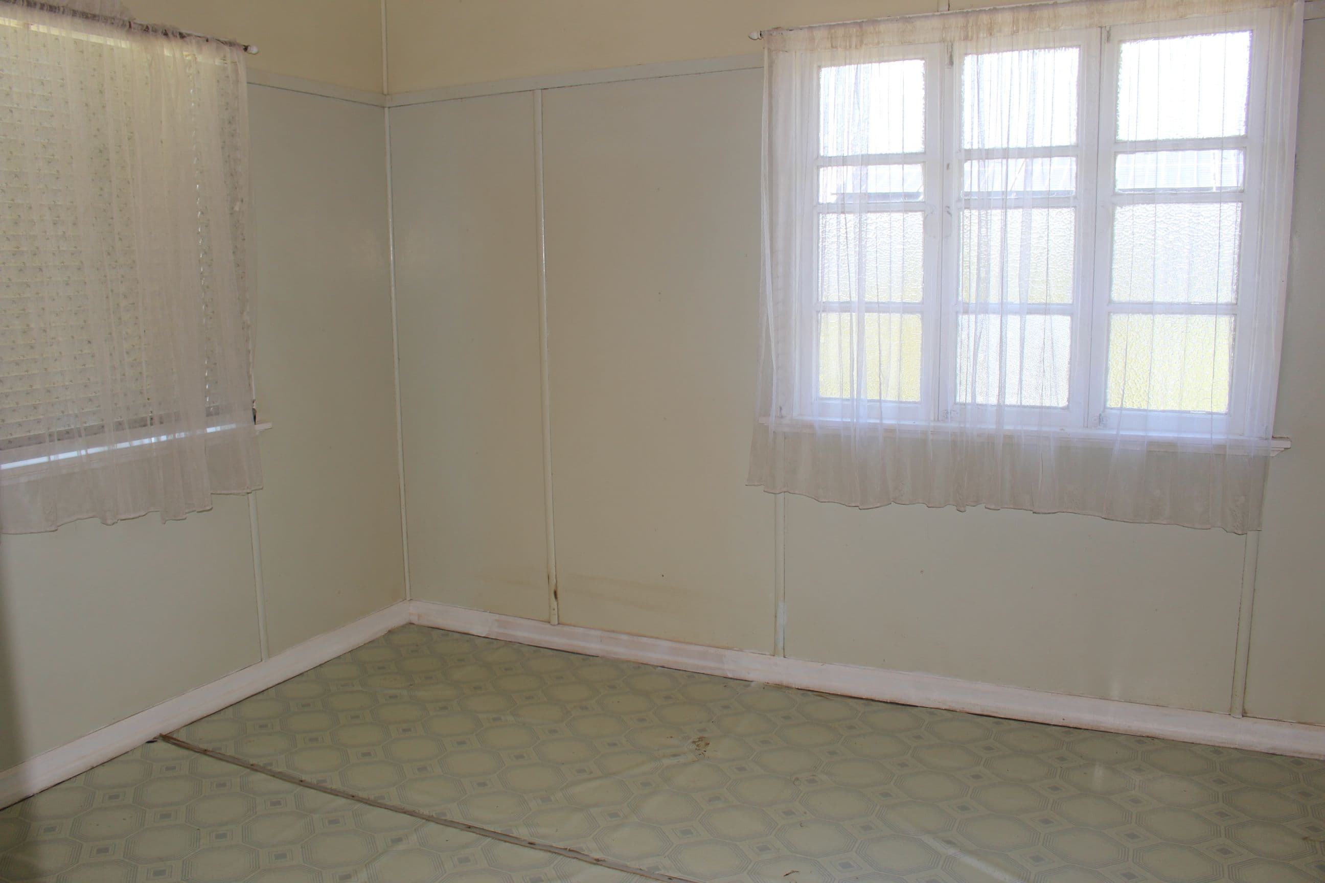 28 Sydney Street, Brassall QLD 4305, Brassall - Thumbnail 4