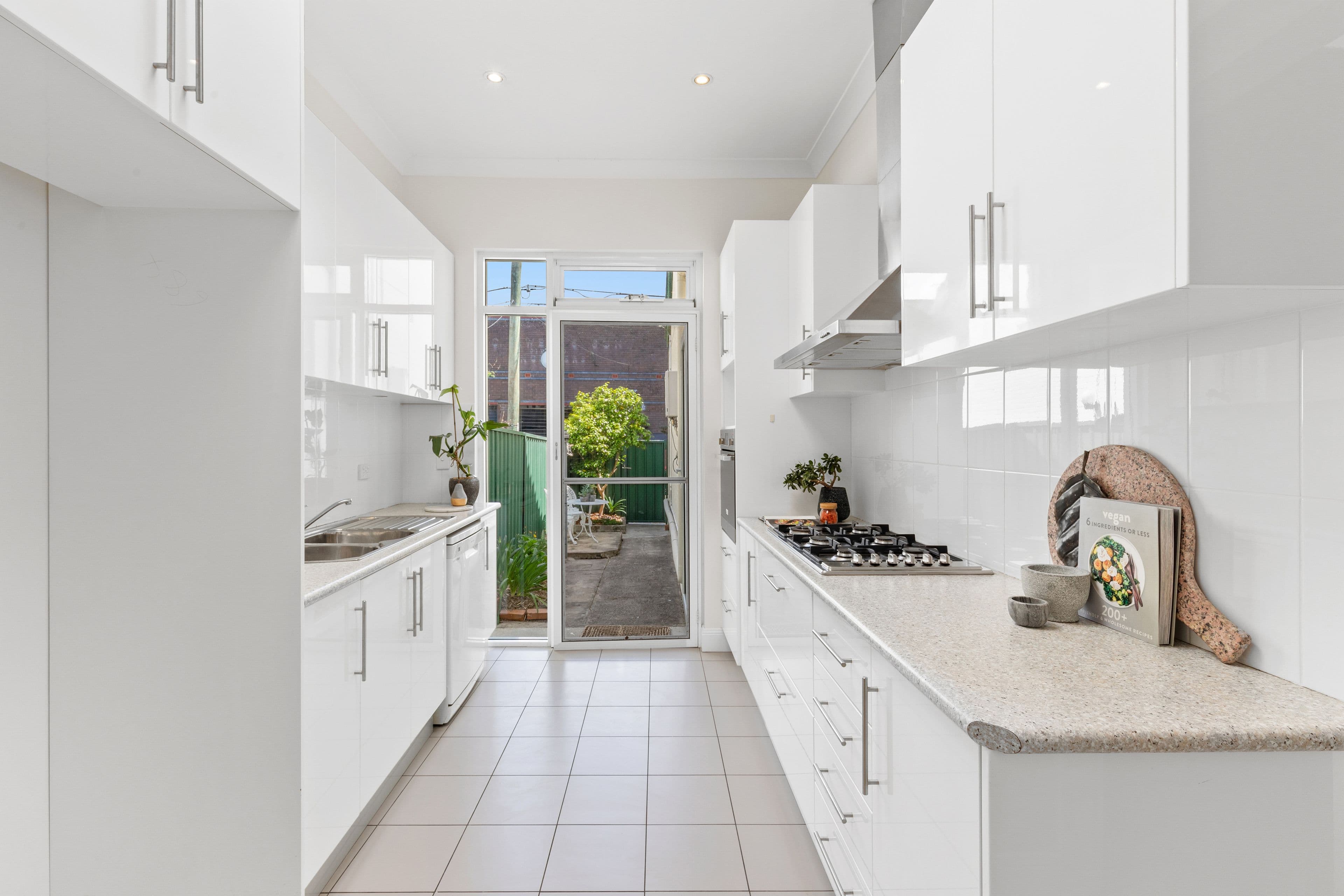 2 Little Commodore Street, Newtown NSW 2042, Newtown - Thumbnail 5