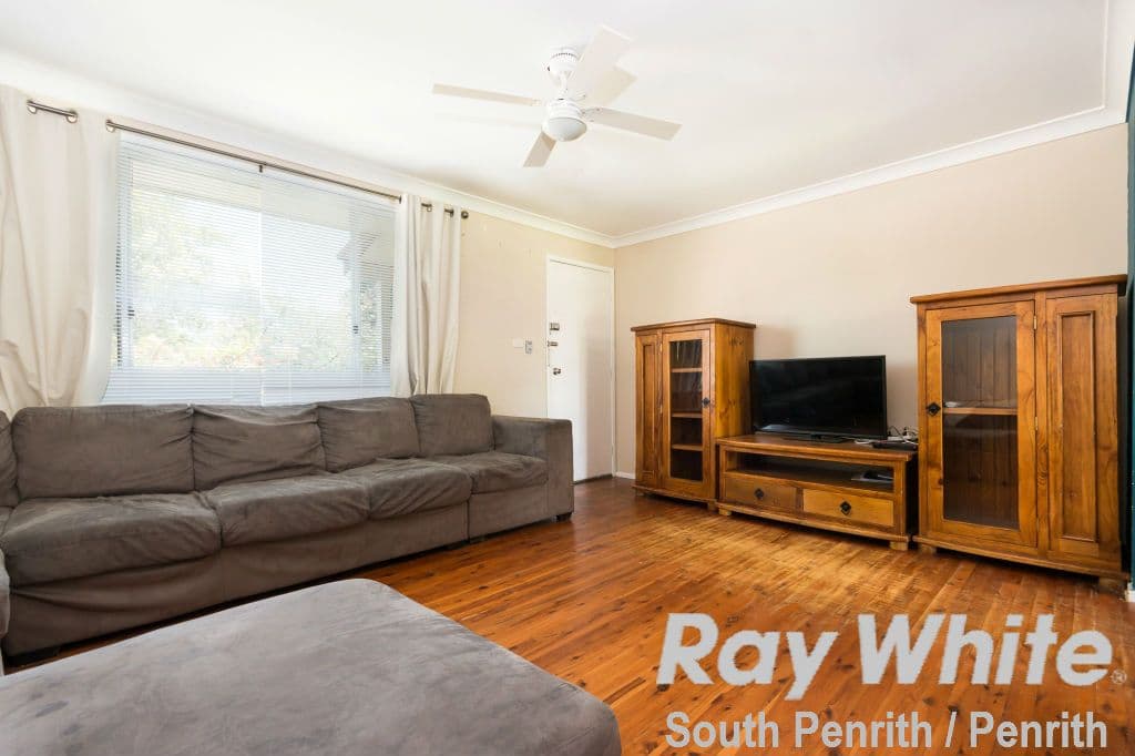 220 Parker Street, Kingswood - Thumbnail 2