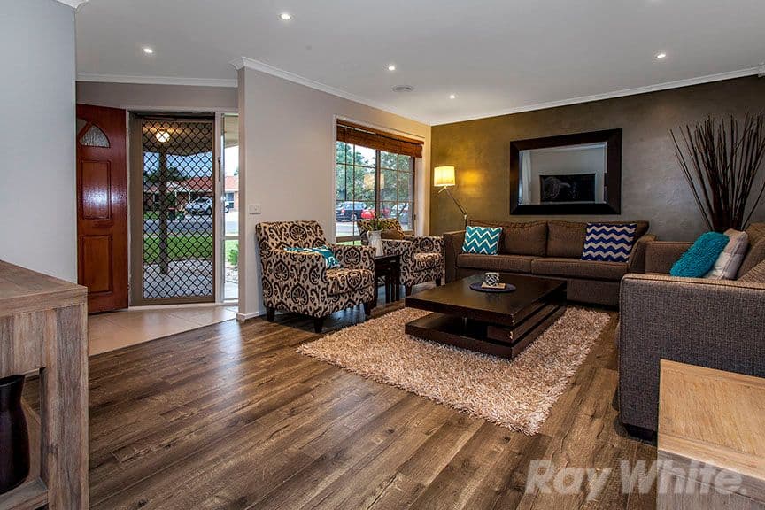 18 Magdalena Place, Rowville VIC 3178, Rowville - Thumbnail 2