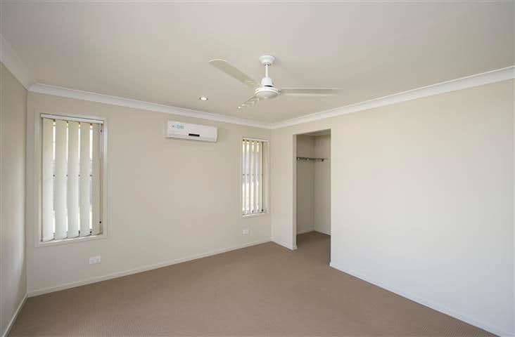 71 Daintree Boulevard, NEW AUCKLAND QLD 4680, New Auckland - Thumbnail 5