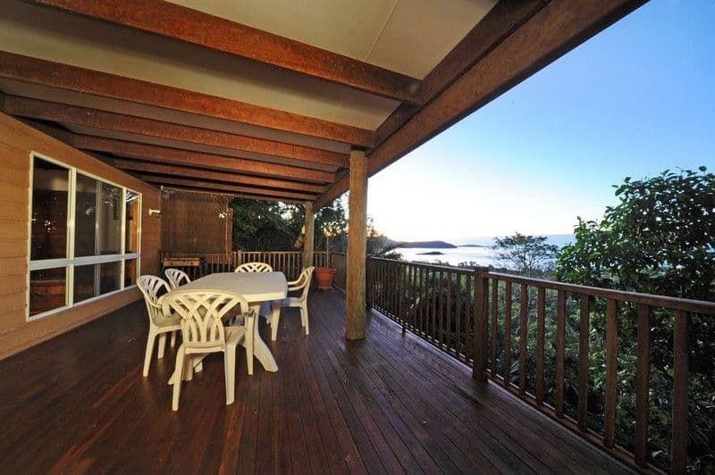 23 Woodwark Crescent, CANNONVALE QLD 4802, Cannonvale - Thumbnail 3